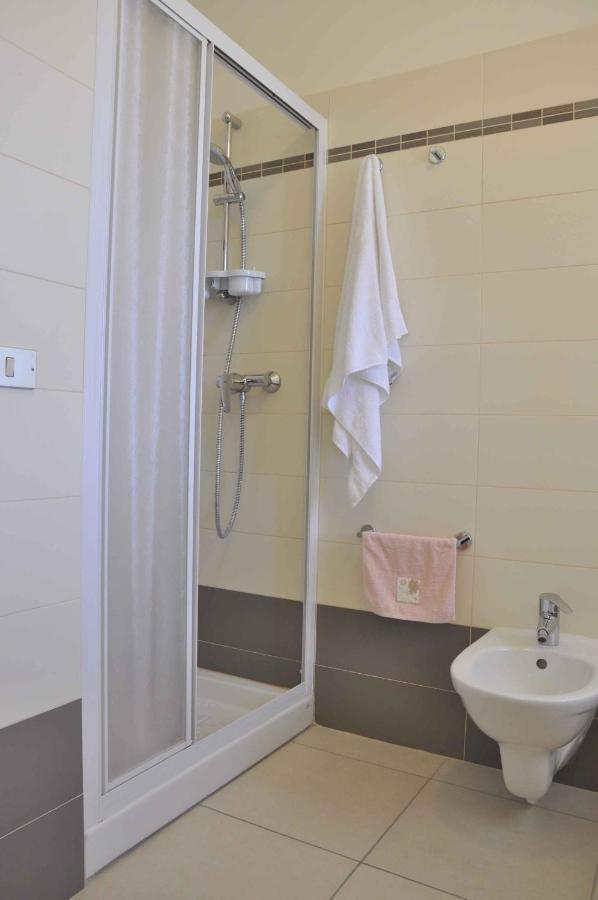 Apartments In Lazise/Gardasee 21945 ภายนอก รูปภาพ