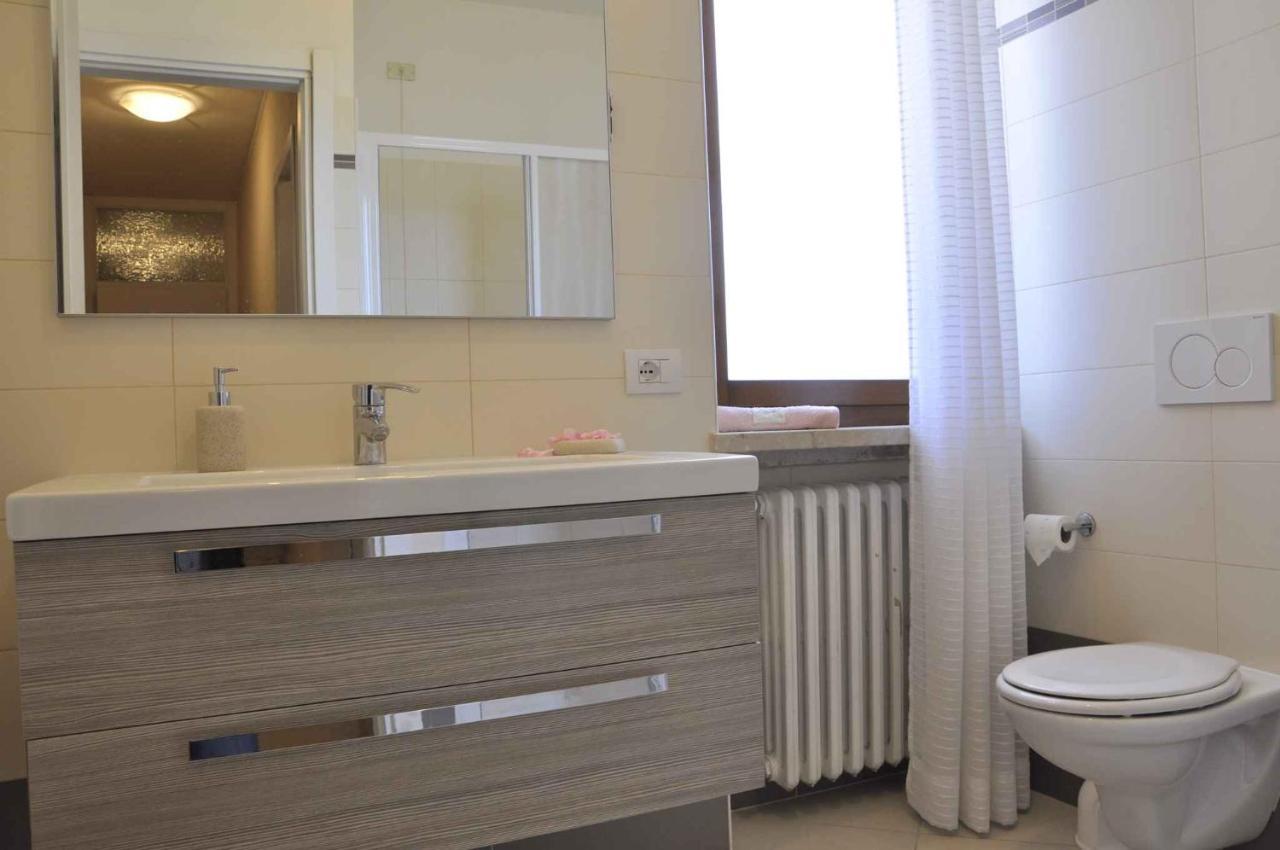 Apartments In Lazise/Gardasee 21945 ภายนอก รูปภาพ